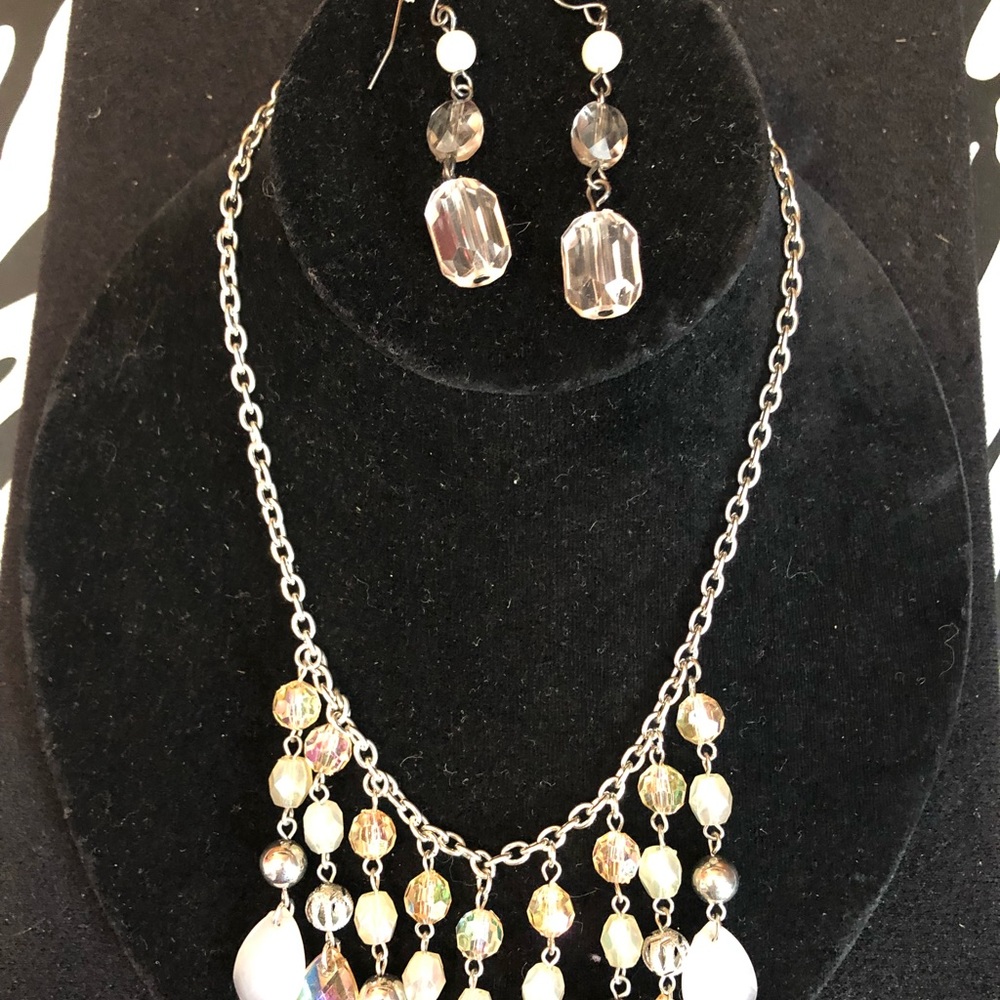 Beaded statement necklace w/ beaded earrings